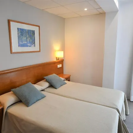 Hostal Mallorca-2